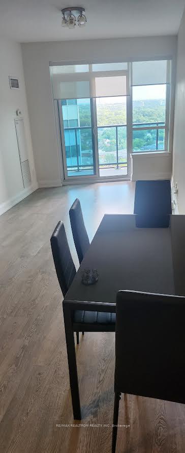 Photo 5 of 1271 Yonge Street, Markham, Grandview — HOMEH