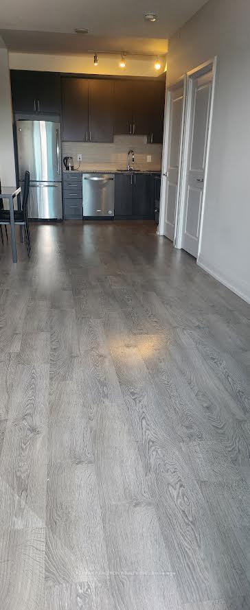 Photo 6 of 1271 Yonge Street, Markham, Grandview — HOMEH