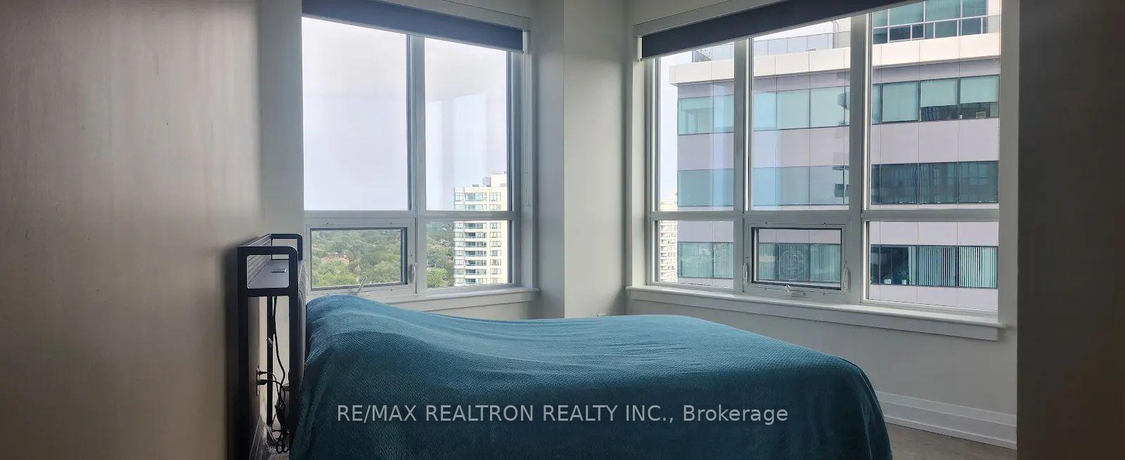 Photo 9 of 1271 Yonge Street, Markham, Grandview — HOMEH