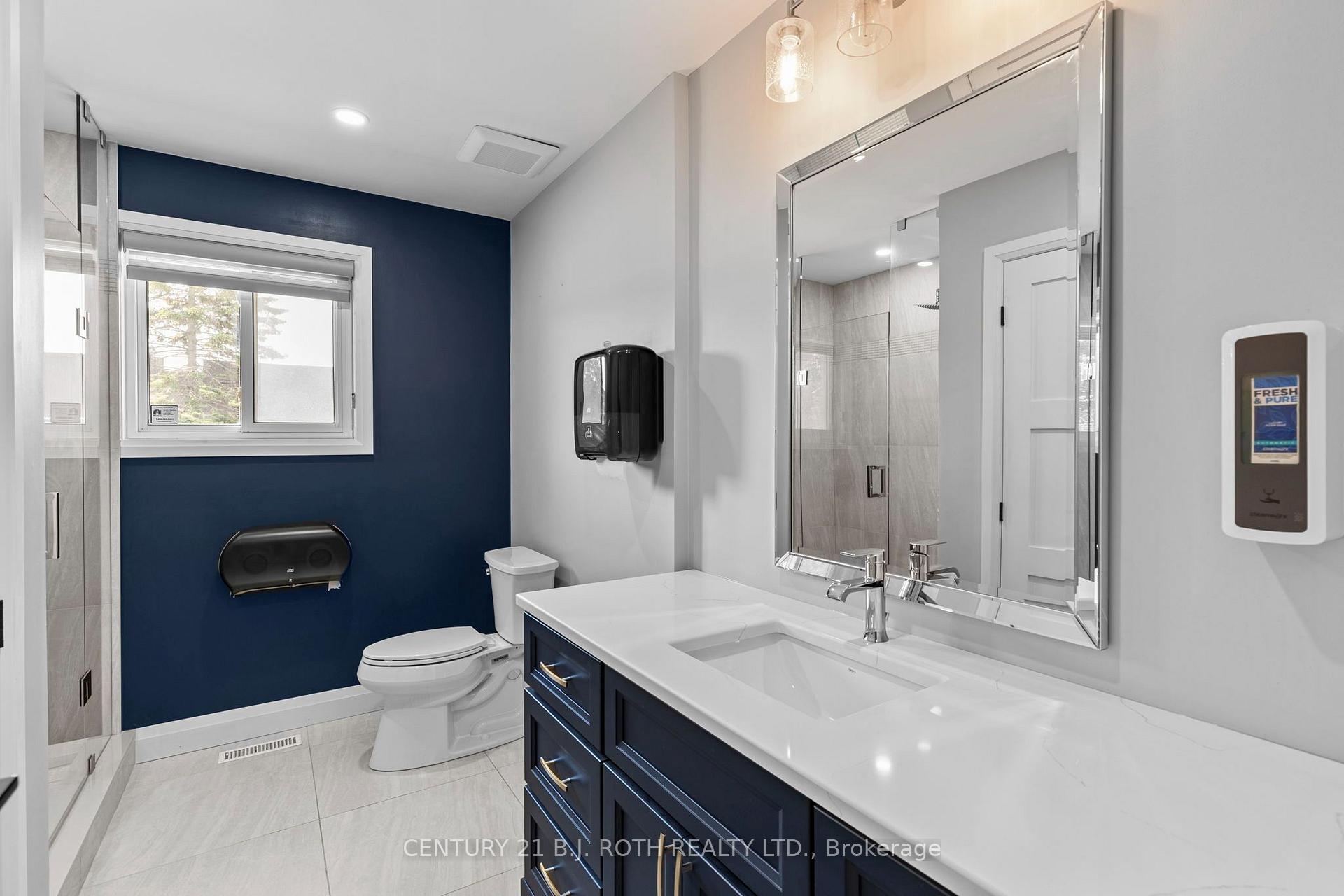 Photo 8 of 355 Mapleview Drive W, Barrie, Holly — HOMEH
