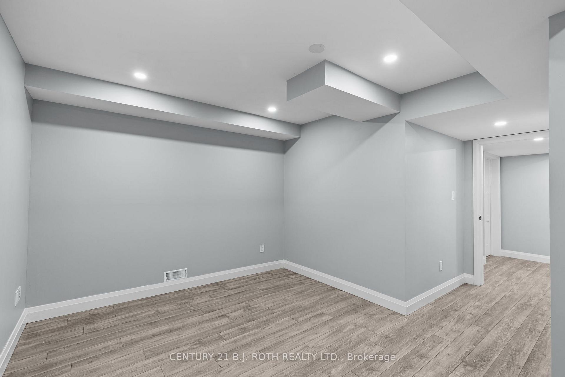 Photo 22 of 355 Mapleview Drive W, Barrie, Holly — HOMEH