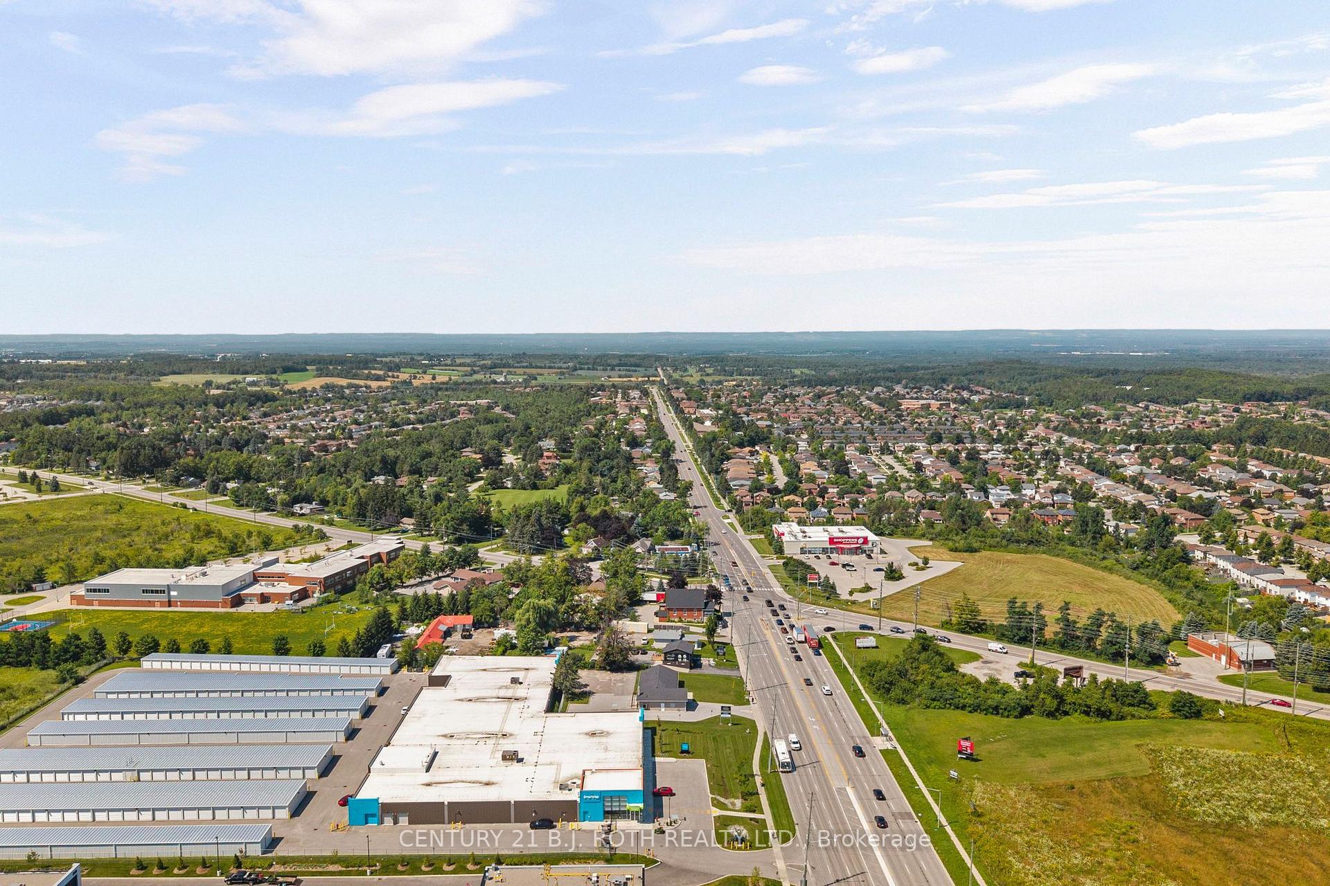 Photo 37 of 355 Mapleview Drive W, Barrie, Holly — HOMEH