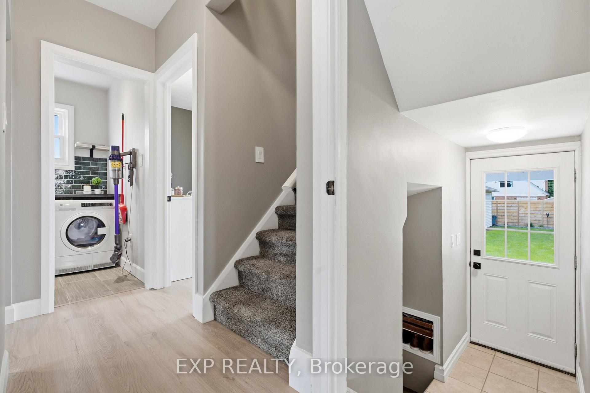 Photo 18 of 20 Hillview Street, Kitchener, Northward — HOMEH