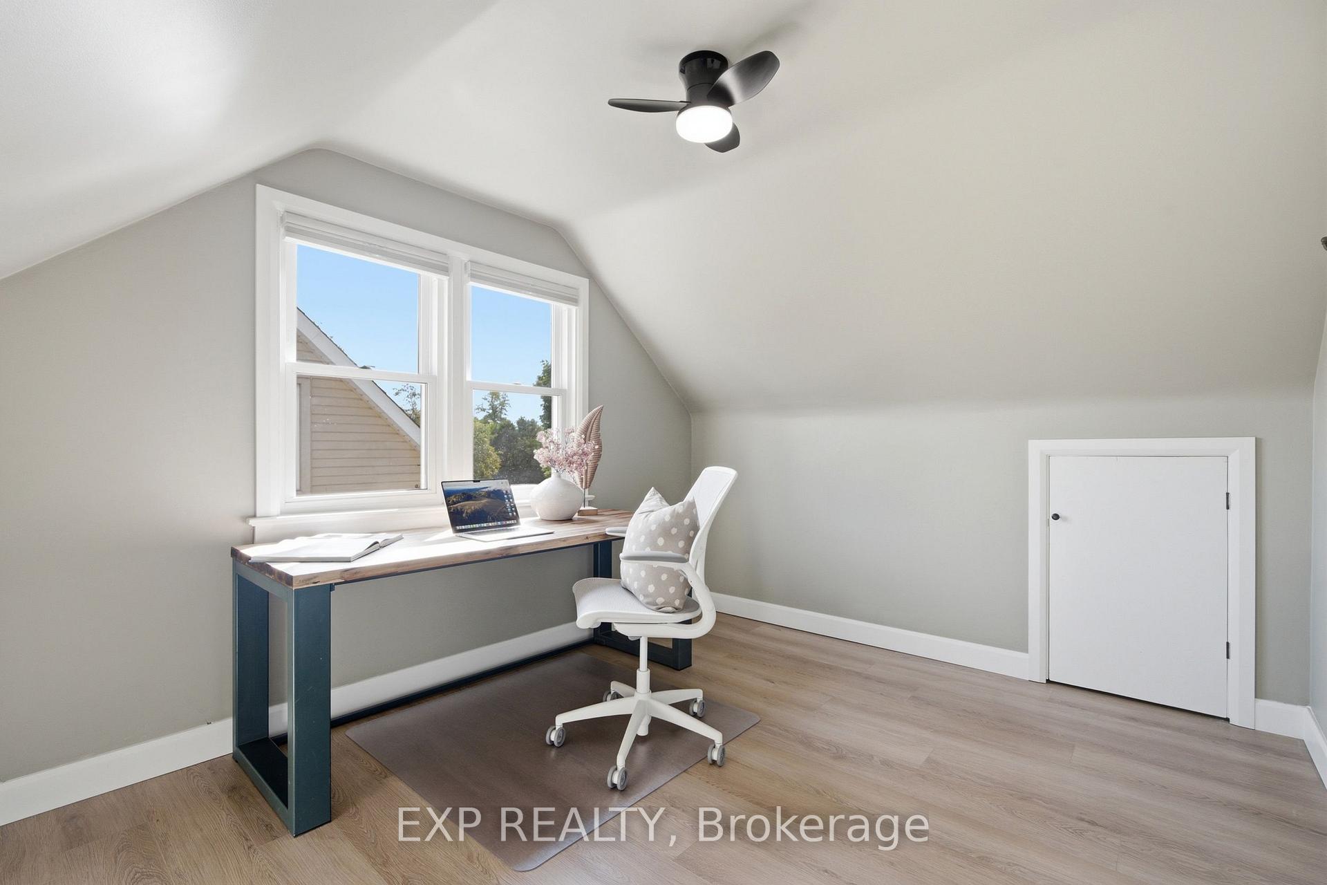 Photo 24 of 20 Hillview Street, Kitchener, Northward — HOMEH