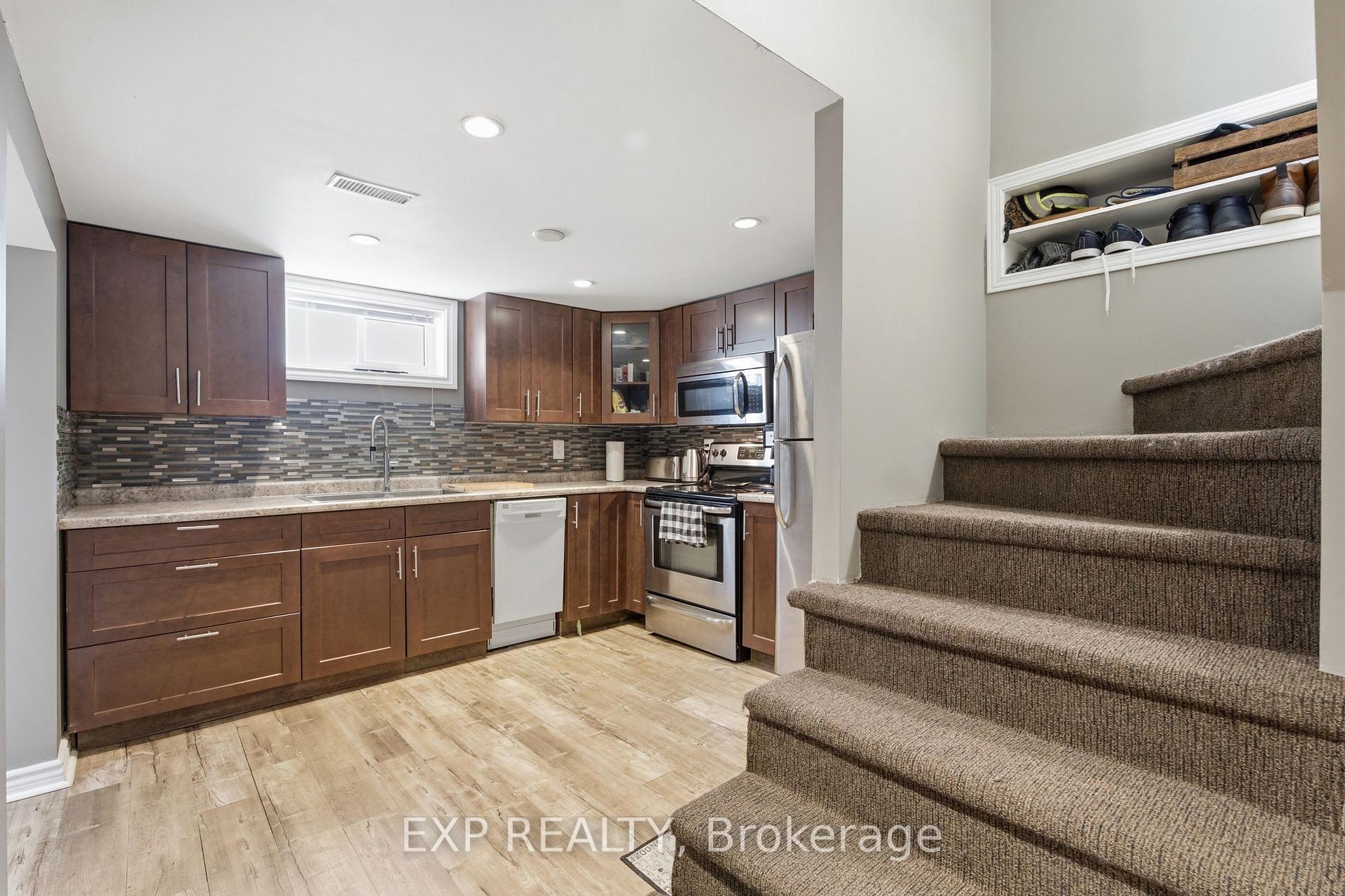 Photo 27 of 20 Hillview Street, Kitchener, Northward — HOMEH