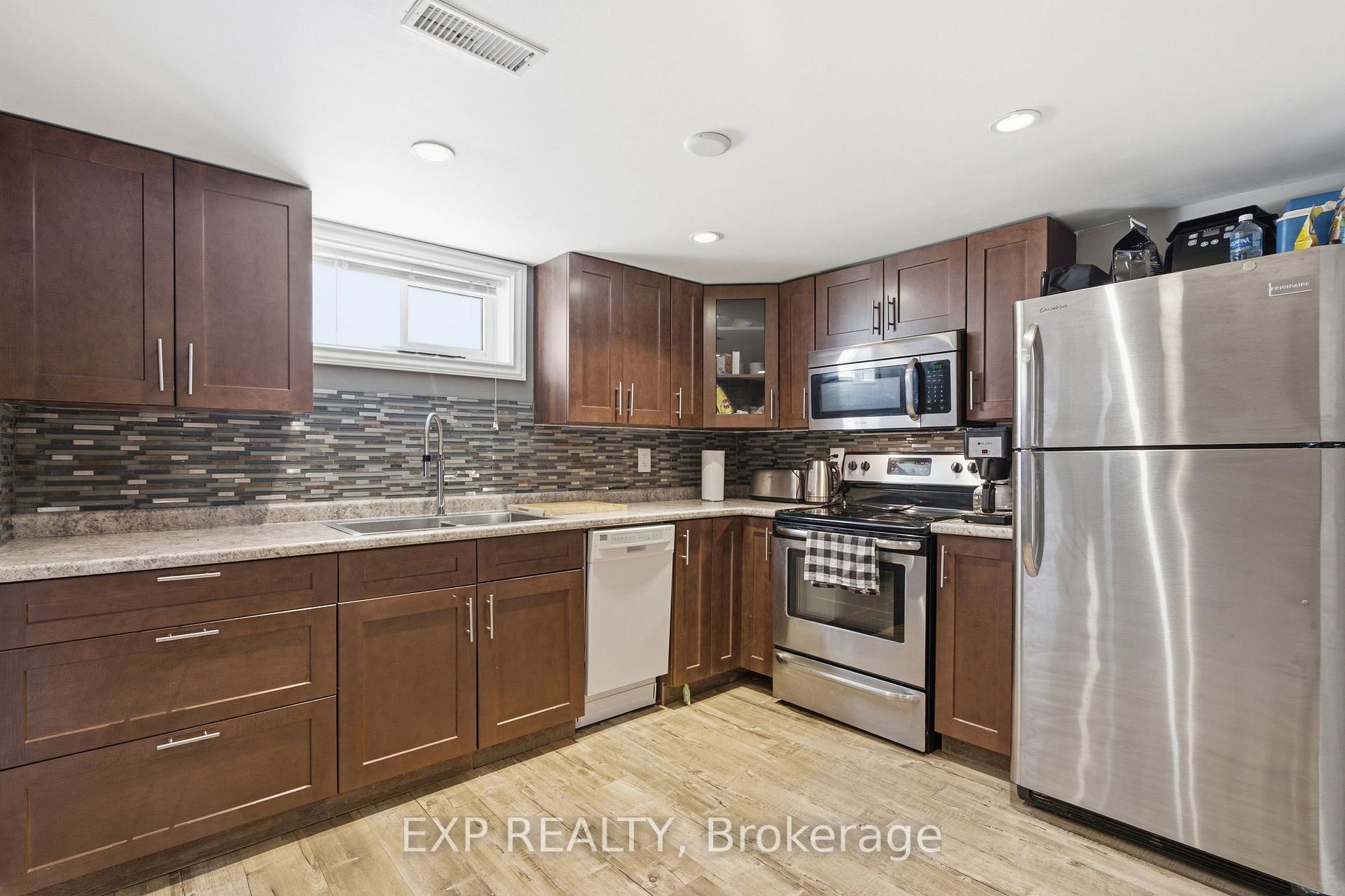 Photo 29 of 20 Hillview Street, Kitchener, Northward — HOMEH