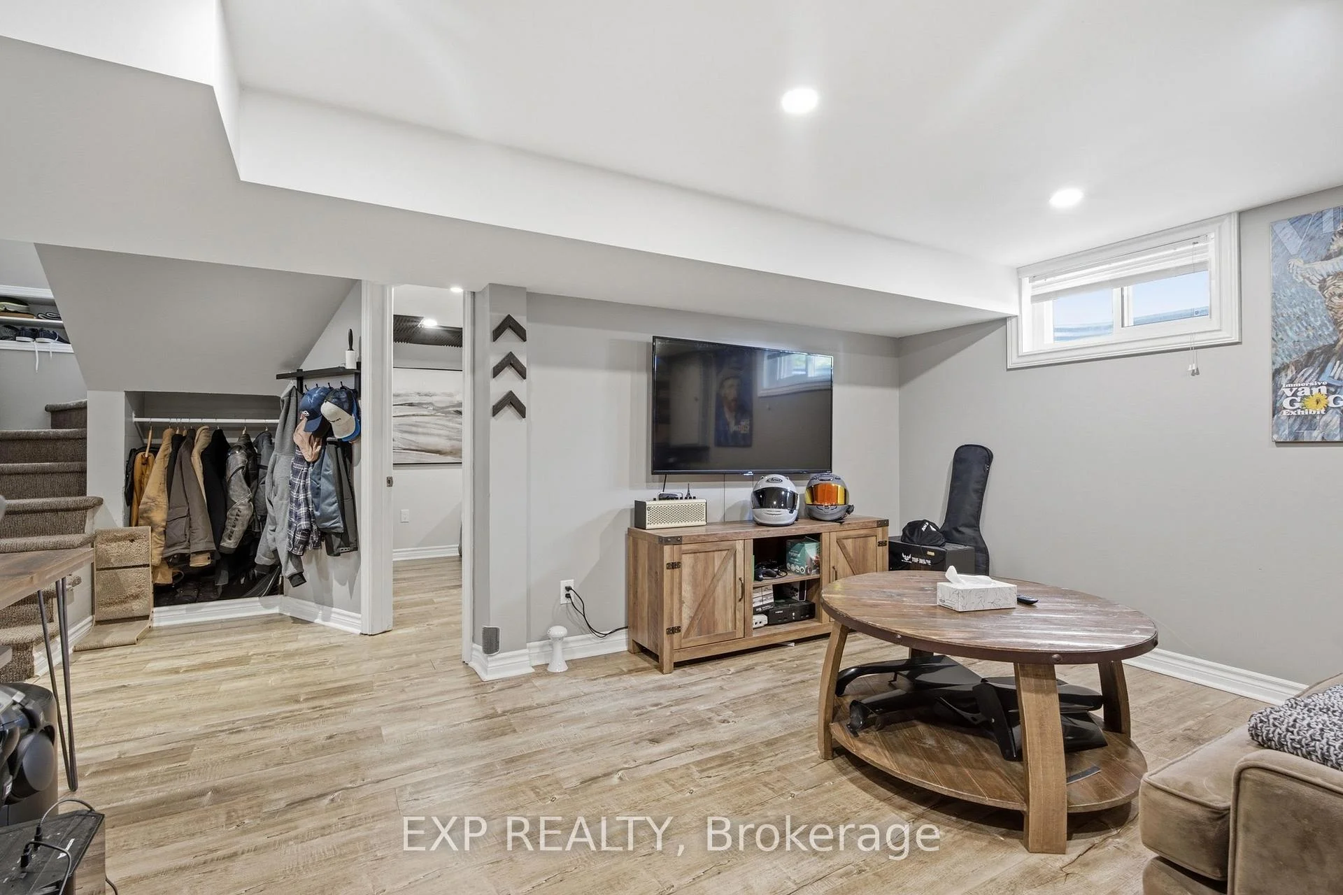 Photo 33 of 20 Hillview Street, Kitchener, Northward — HOMEH