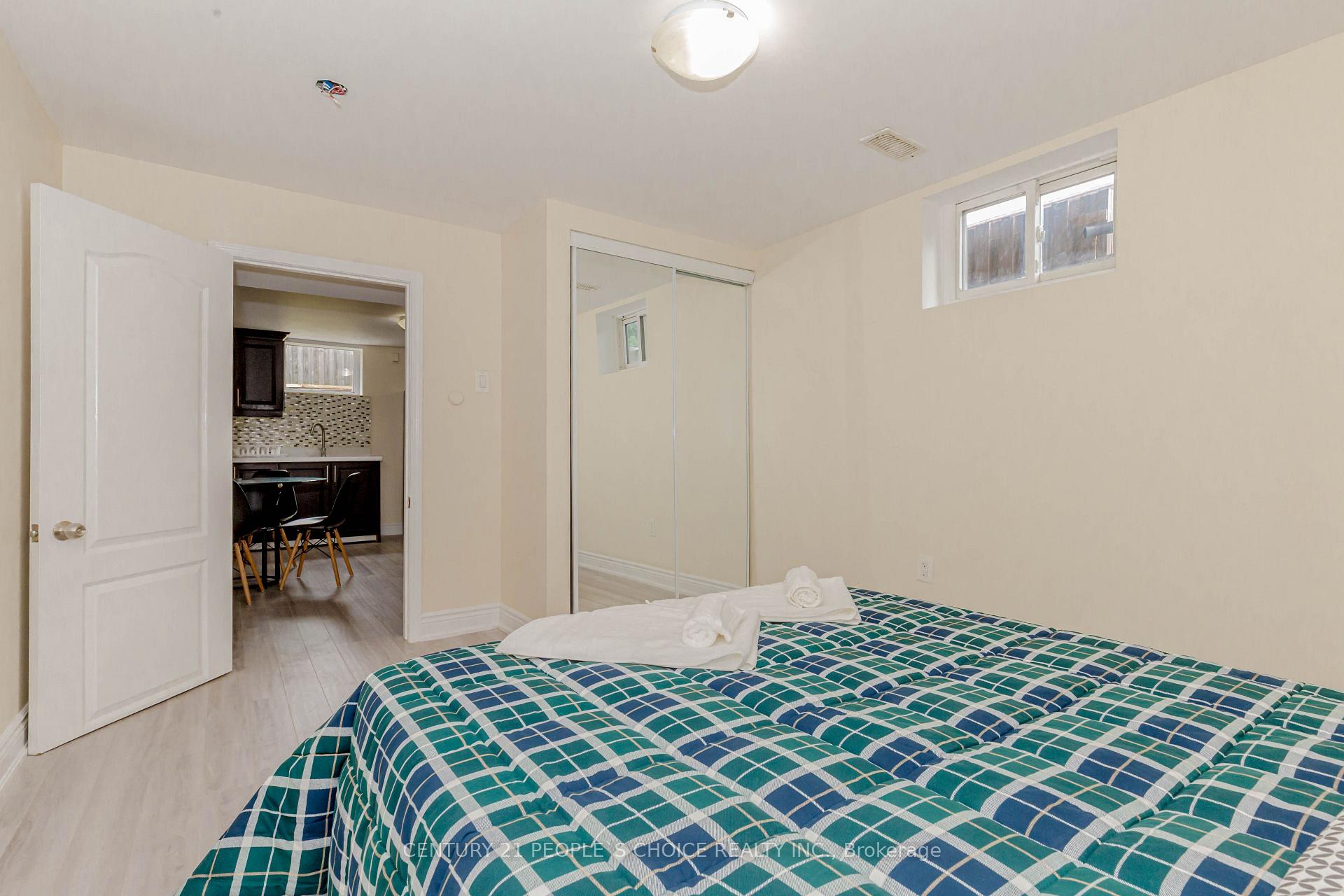 Photo 32 of 215 Jeffcoat Drive, Etobicoke, West Humber-Clairville — HOMEH
