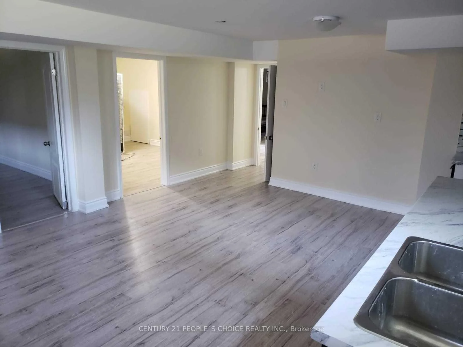 Photo 3 of 215 Jeffcoat Drive, Etobicoke, West Humber-Clairville — HOMEH