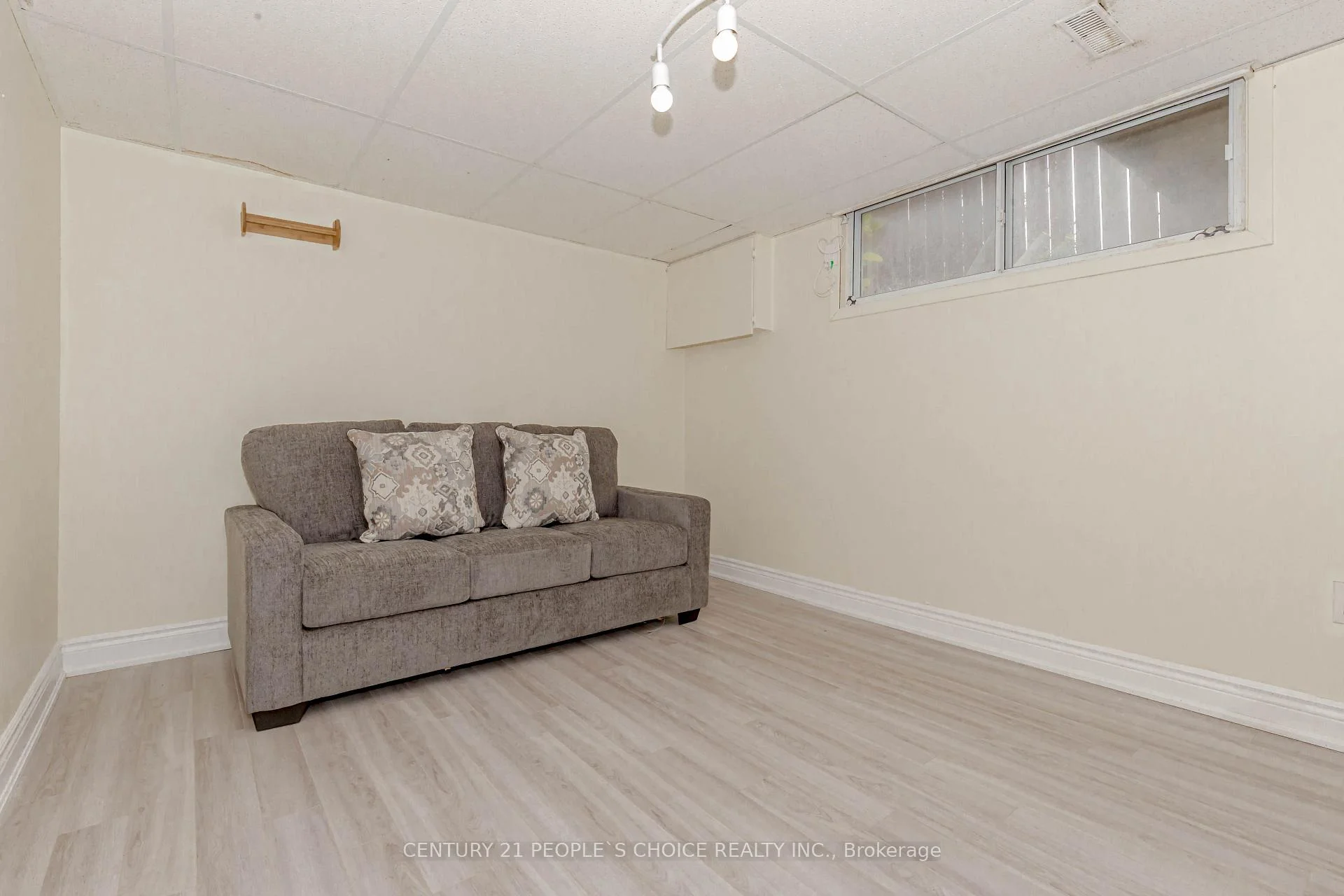 Photo 48 of 215 Jeffcoat Drive, Etobicoke, West Humber-Clairville — HOMEH