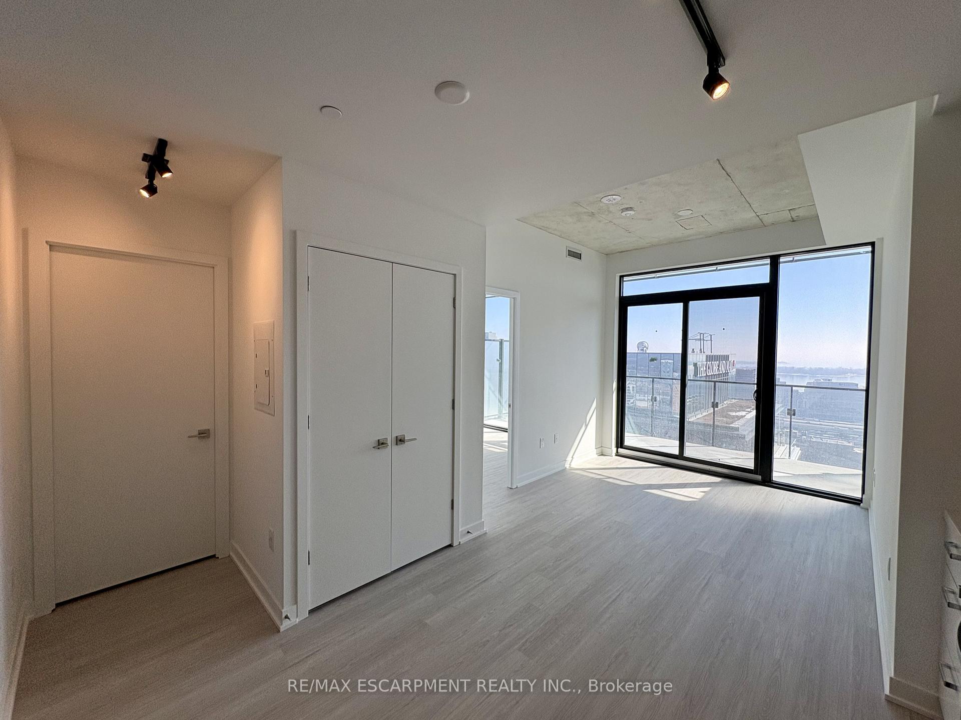 Photo 7 of Unit 2703, 284 King Street E, Toronto, Moss Park — HOMEH