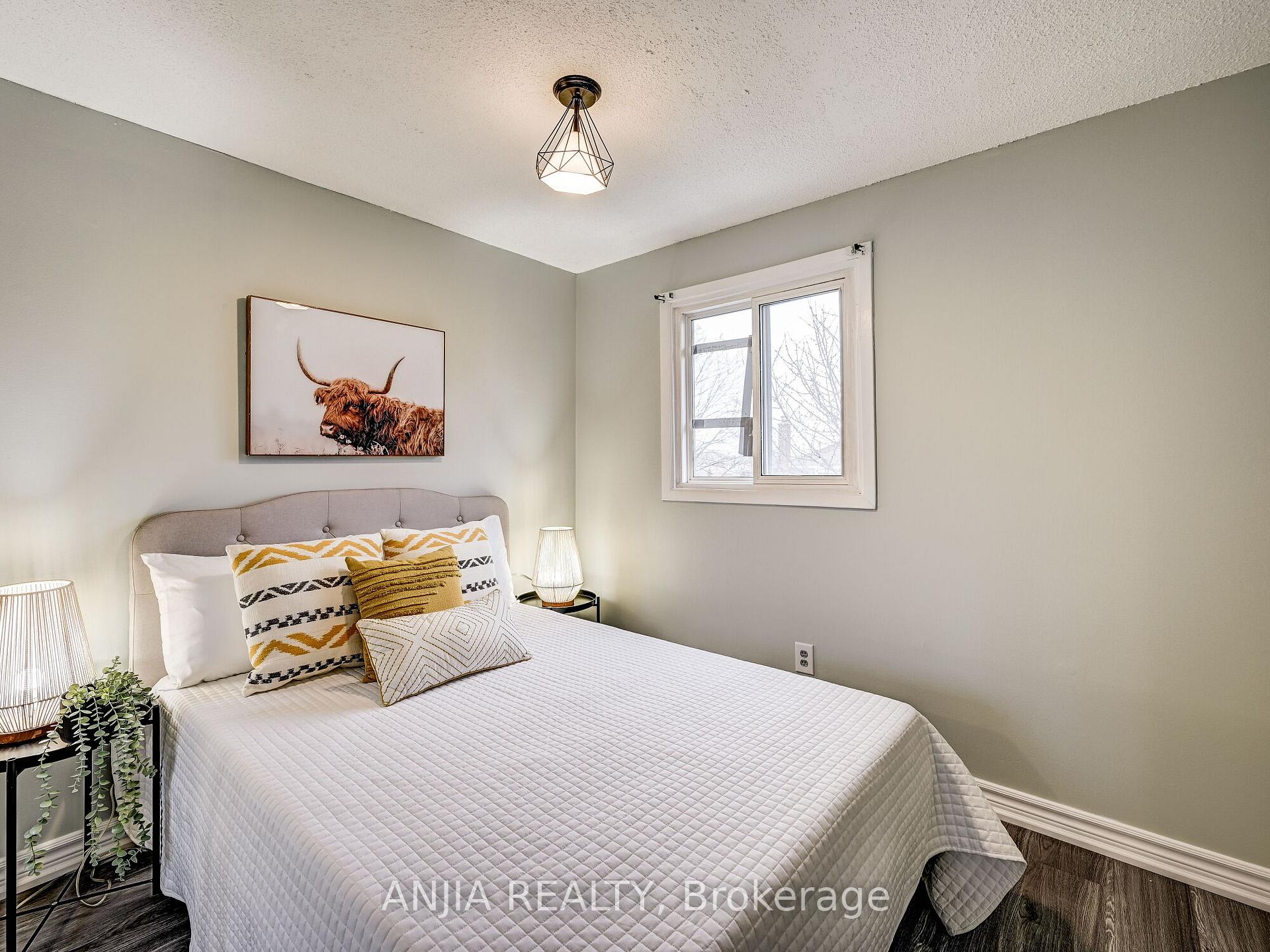 Photo 13 of 61 Sorrell Crescent, Markham, Milliken Mills East — HOMEH