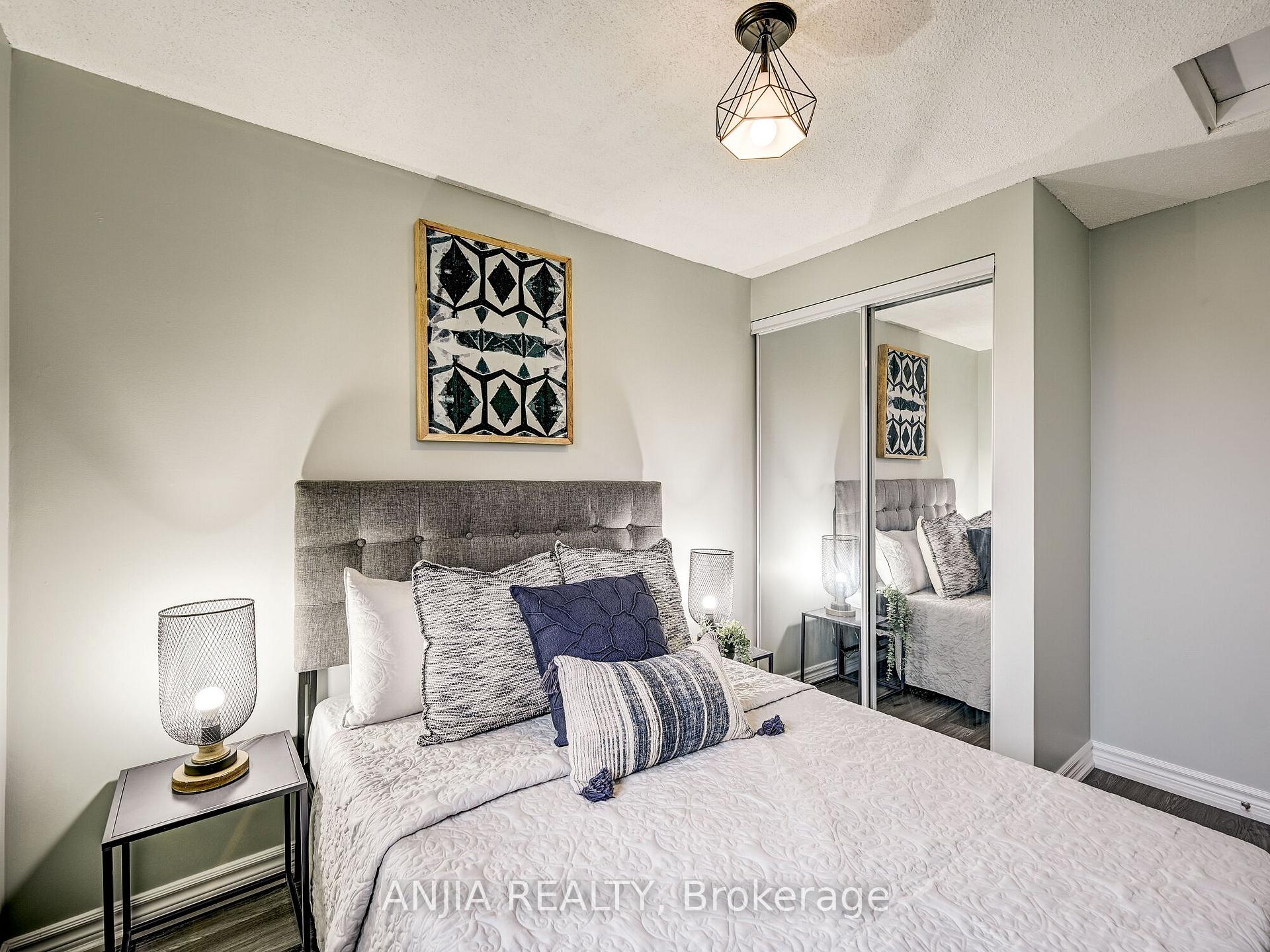 Photo 16 of 61 Sorrell Crescent, Markham, Milliken Mills East — HOMEH
