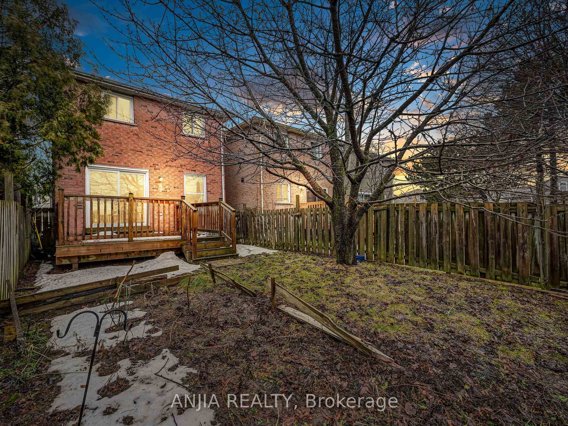 Photo 22 of 61 Sorrell Crescent, Markham, Milliken Mills East — HOMEH