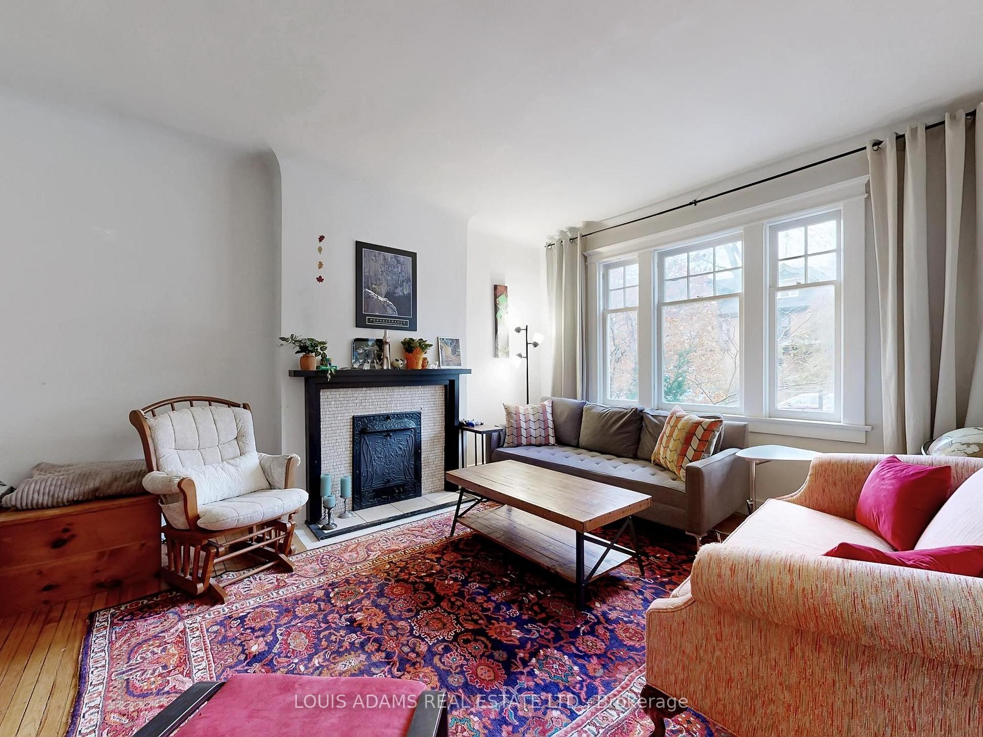 Photo 2 of 499 Palmerston Boulevard, Toronto, Palmerston-Little Italy — HOMEH