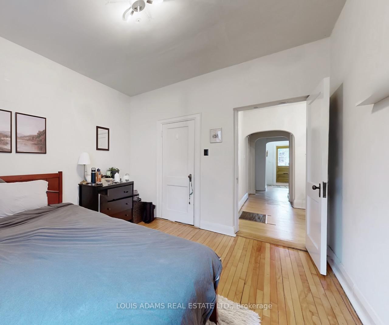 Photo 12 of 499 Palmerston Boulevard, Toronto, Palmerston-Little Italy — HOMEH