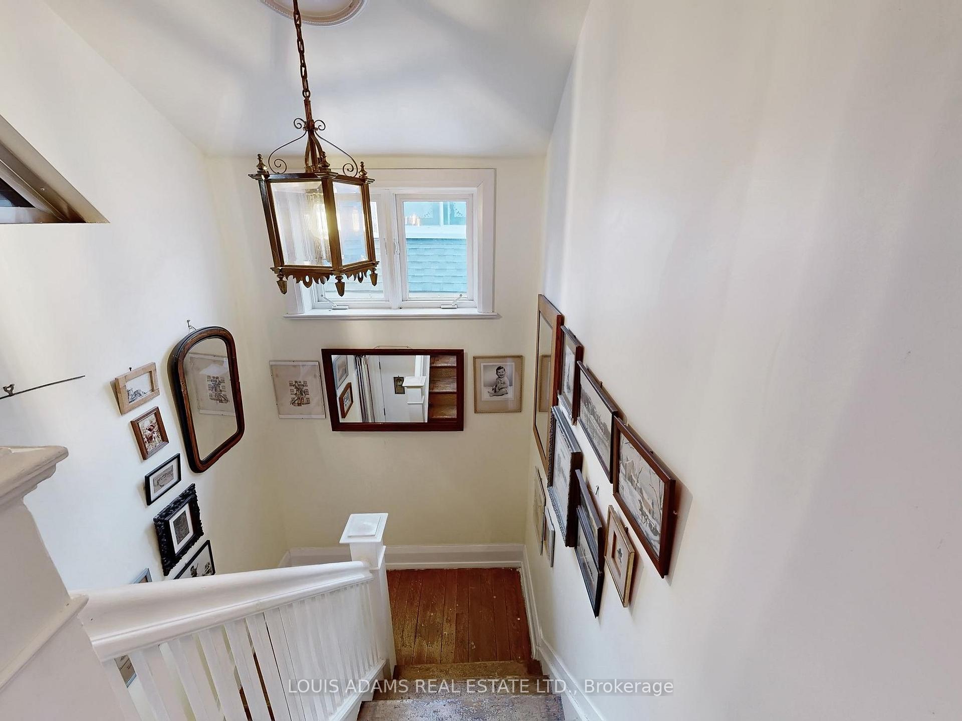 Photo 21 of 499 Palmerston Boulevard, Toronto, Palmerston-Little Italy — HOMEH