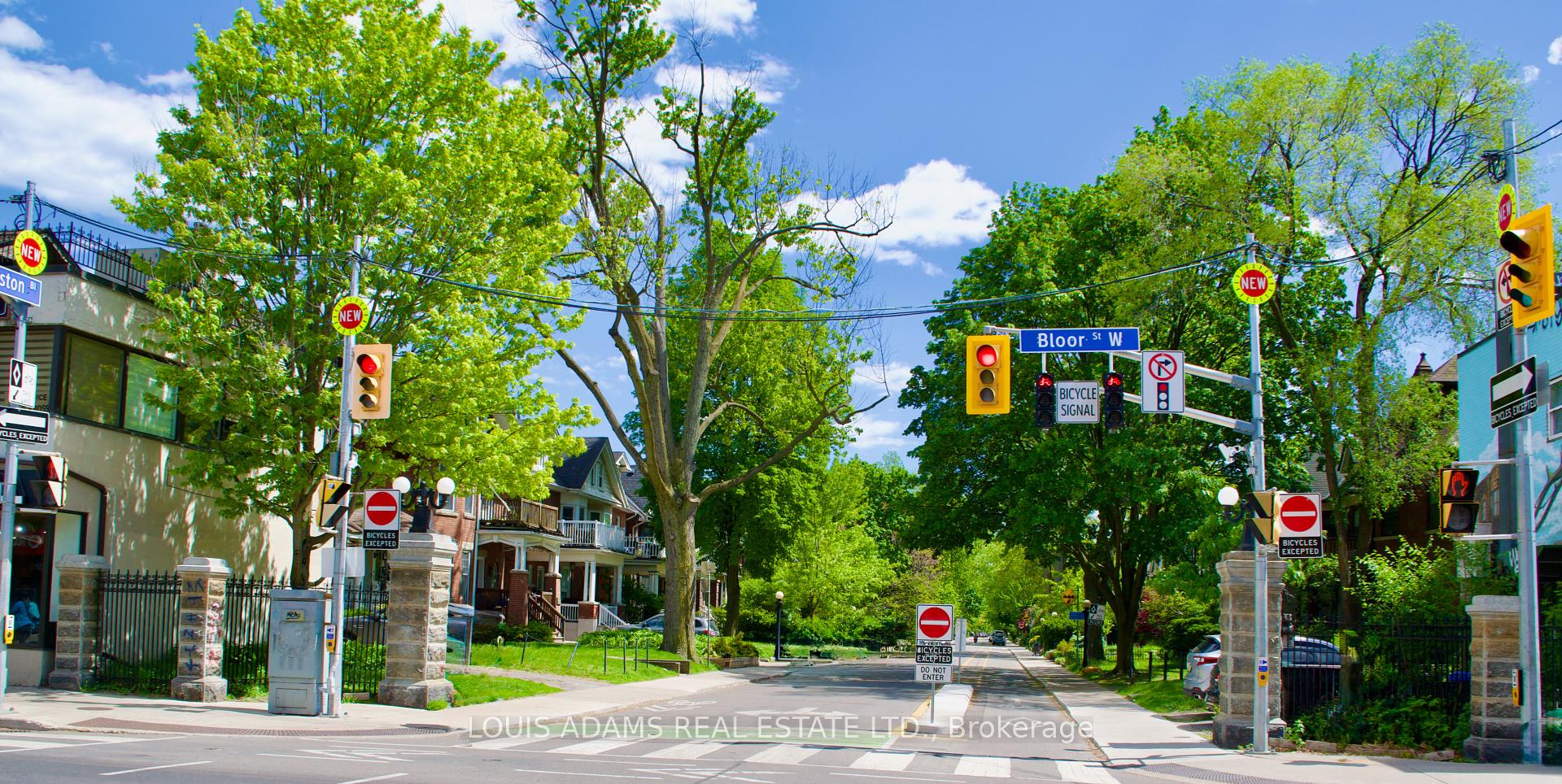 Photo 33 of 499 Palmerston Boulevard, Toronto, Palmerston-Little Italy — HOMEH