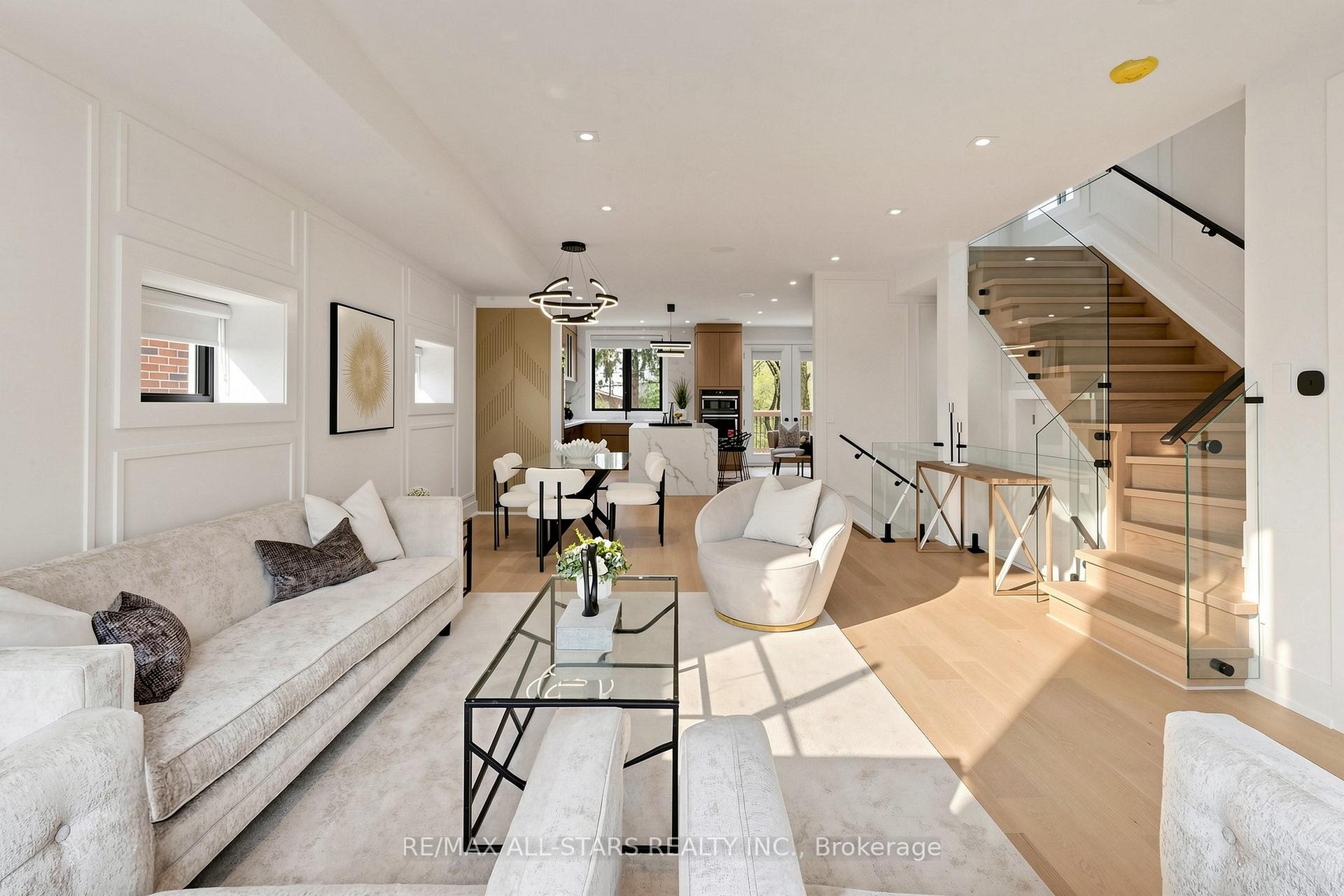 Photo 8 of 127 Banff Road, Toronto, Mount Pleasant East — HOMEH
