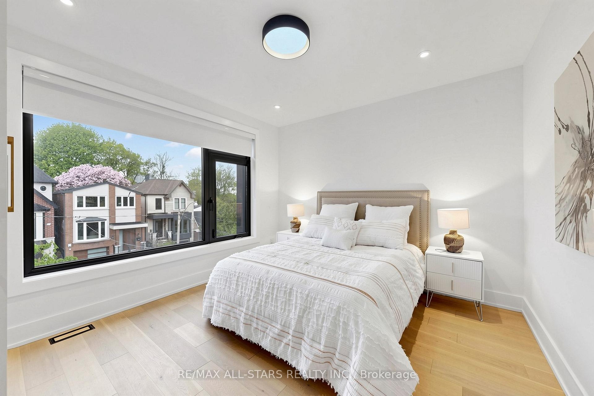 Photo 28 of 127 Banff Road, Toronto, Mount Pleasant East — HOMEH