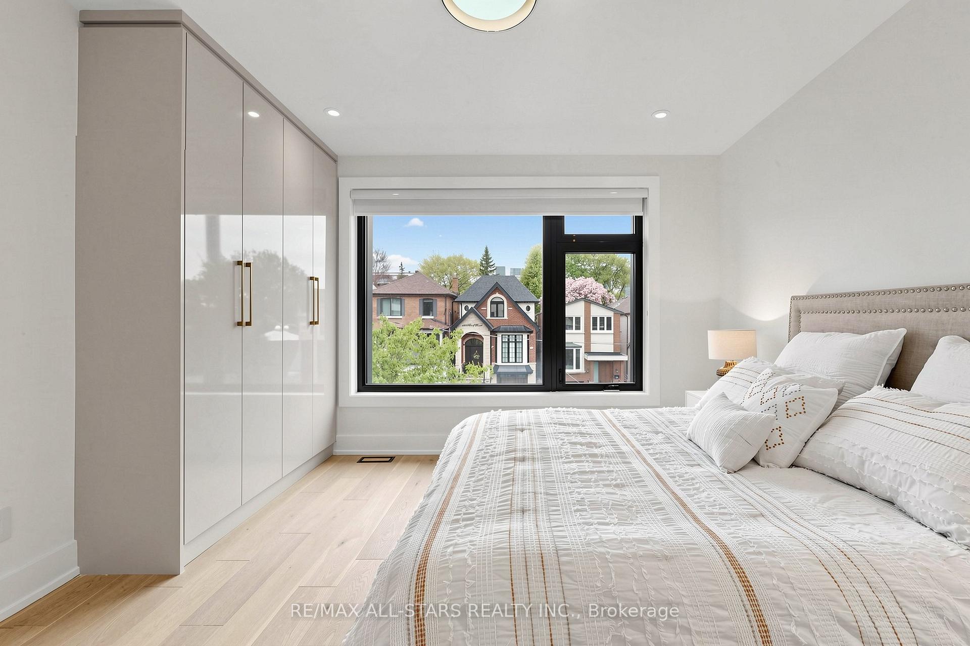 Photo 29 of 127 Banff Road, Toronto, Mount Pleasant East — HOMEH