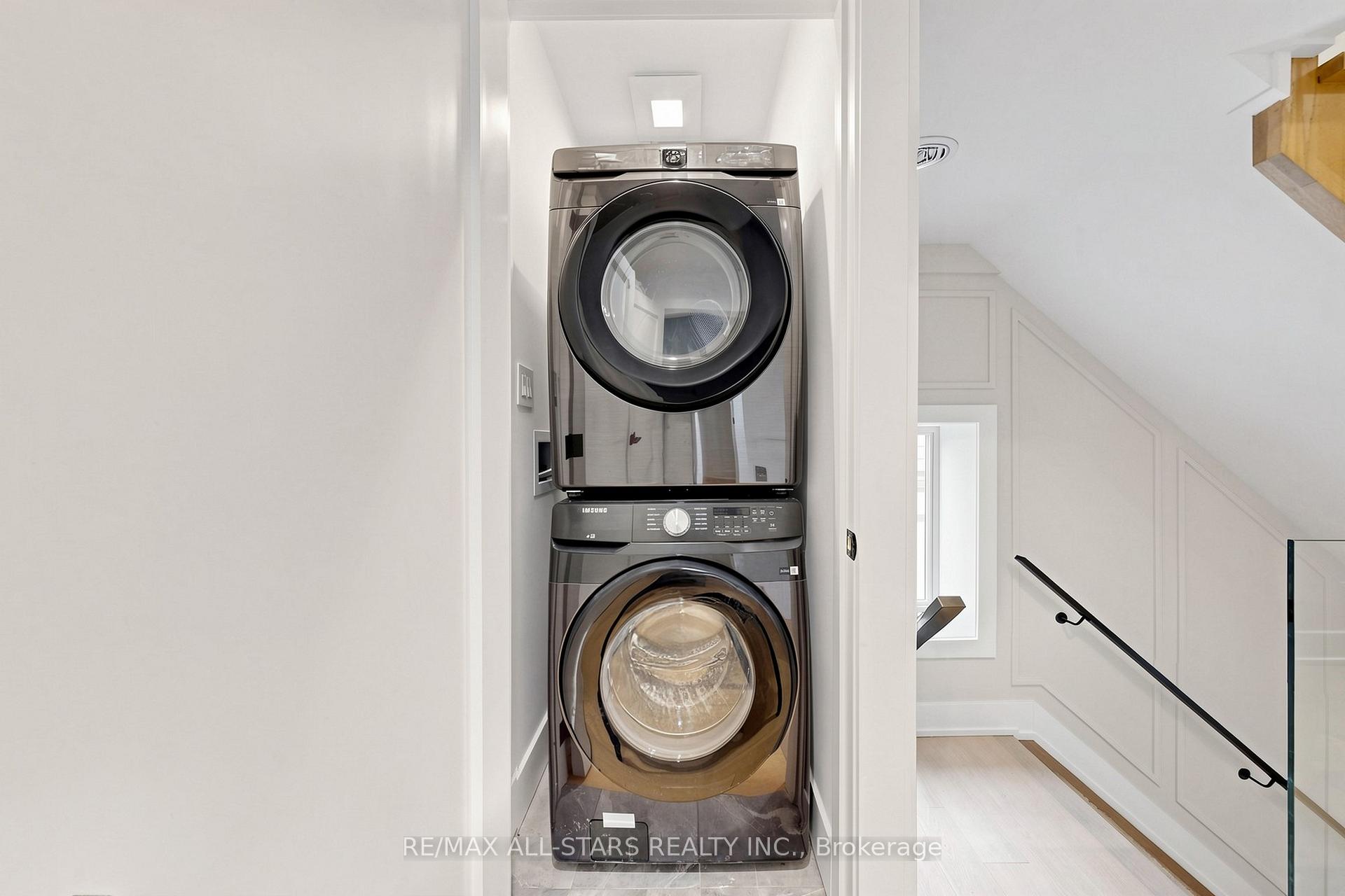 Photo 33 of 127 Banff Road, Toronto, Mount Pleasant East — HOMEH