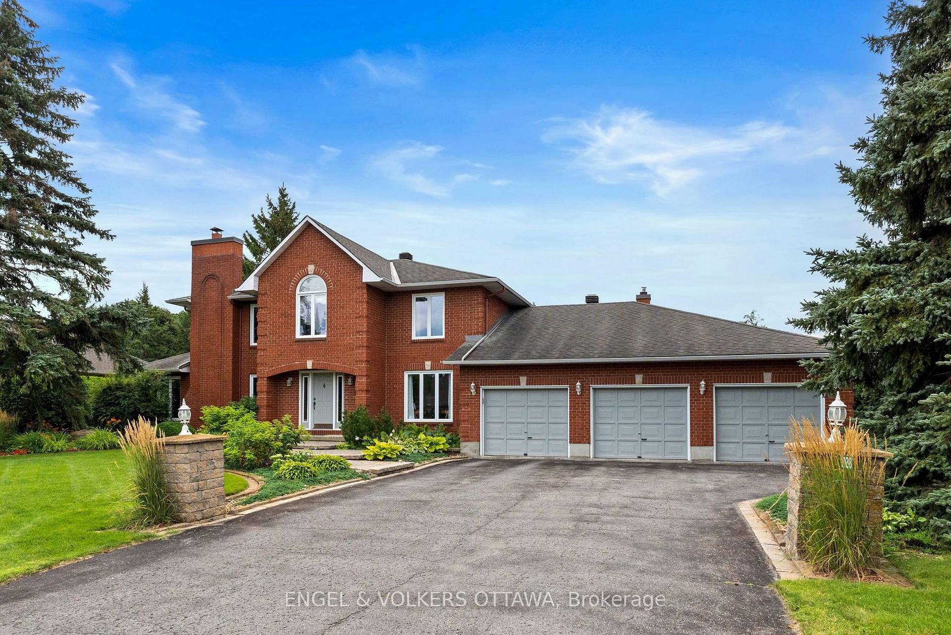 Photo 2 of 1088 Bravar Drive, Ottawa, Manotick Long Island & Nicholls Island — HOMEH