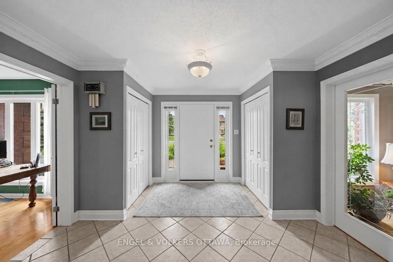 Photo 8 of 1088 Bravar Drive, Ottawa, Manotick Long Island & Nicholls Island — HOMEH