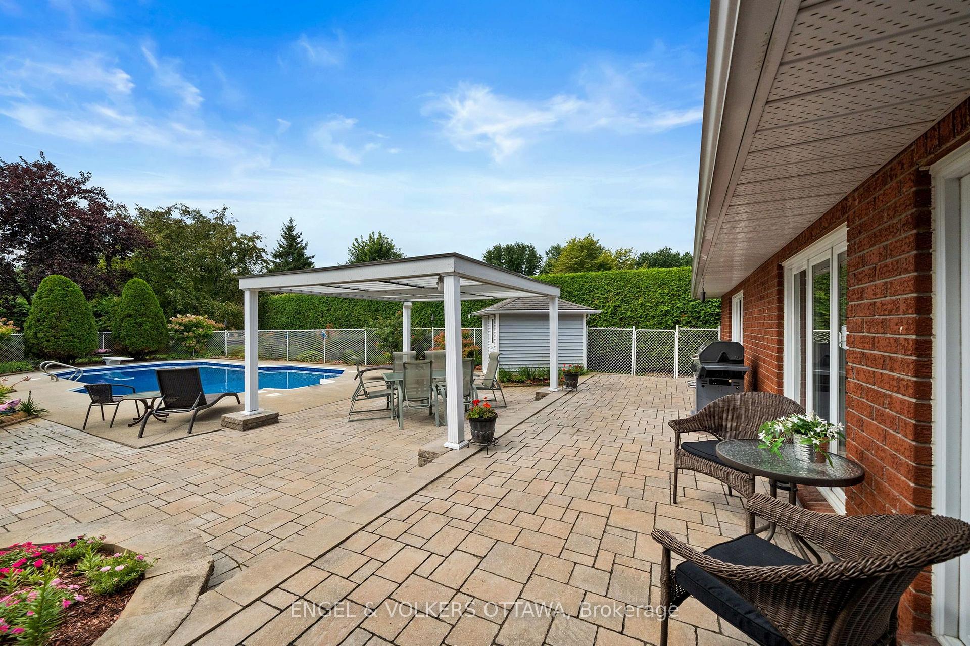 Photo 76 of 1088 Bravar Drive, Ottawa, Manotick Long Island & Nicholls Island — HOMEH