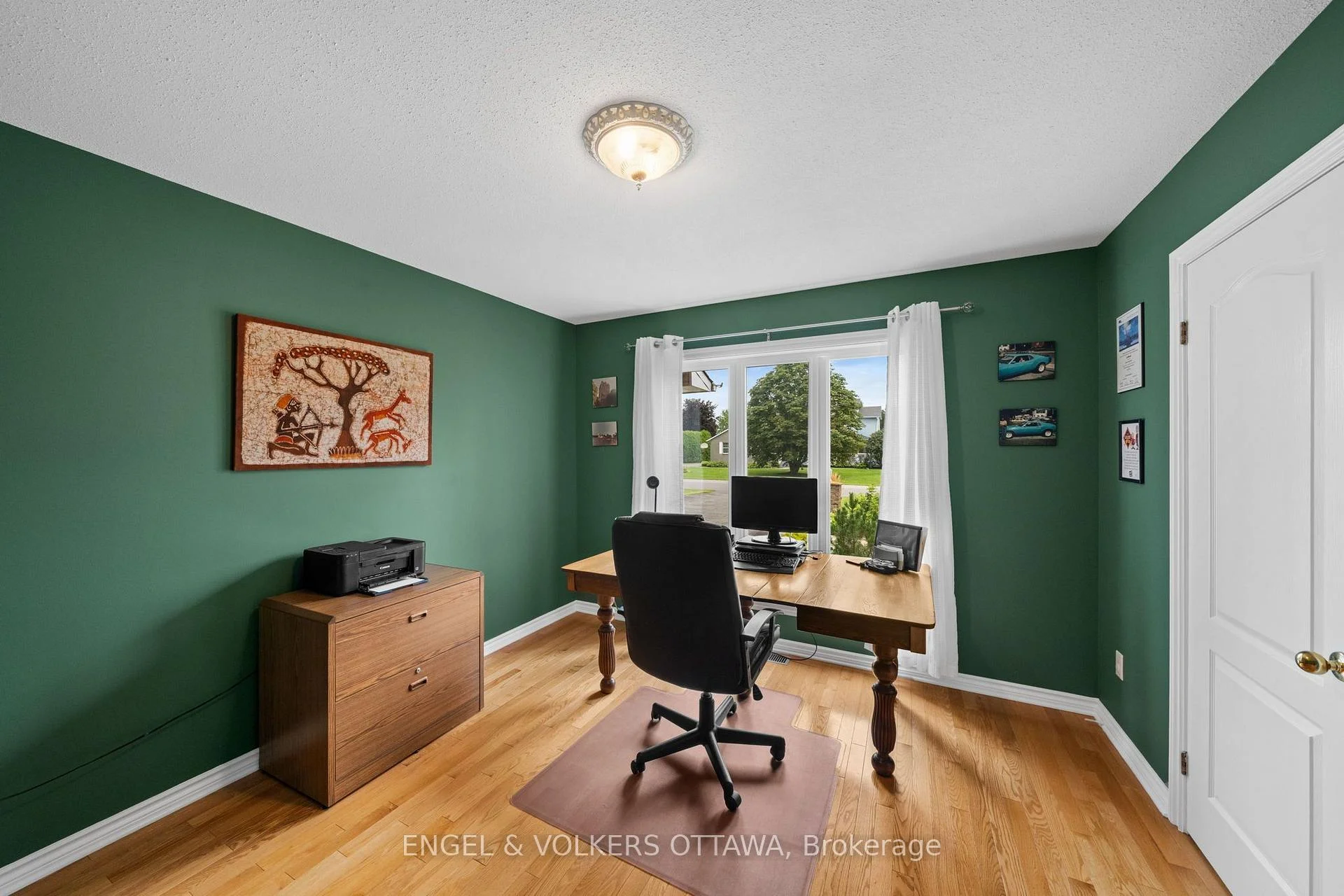 Photo 12 of 1088 Bravar Drive, Ottawa, Manotick Long Island & Nicholls Island — HOMEH
