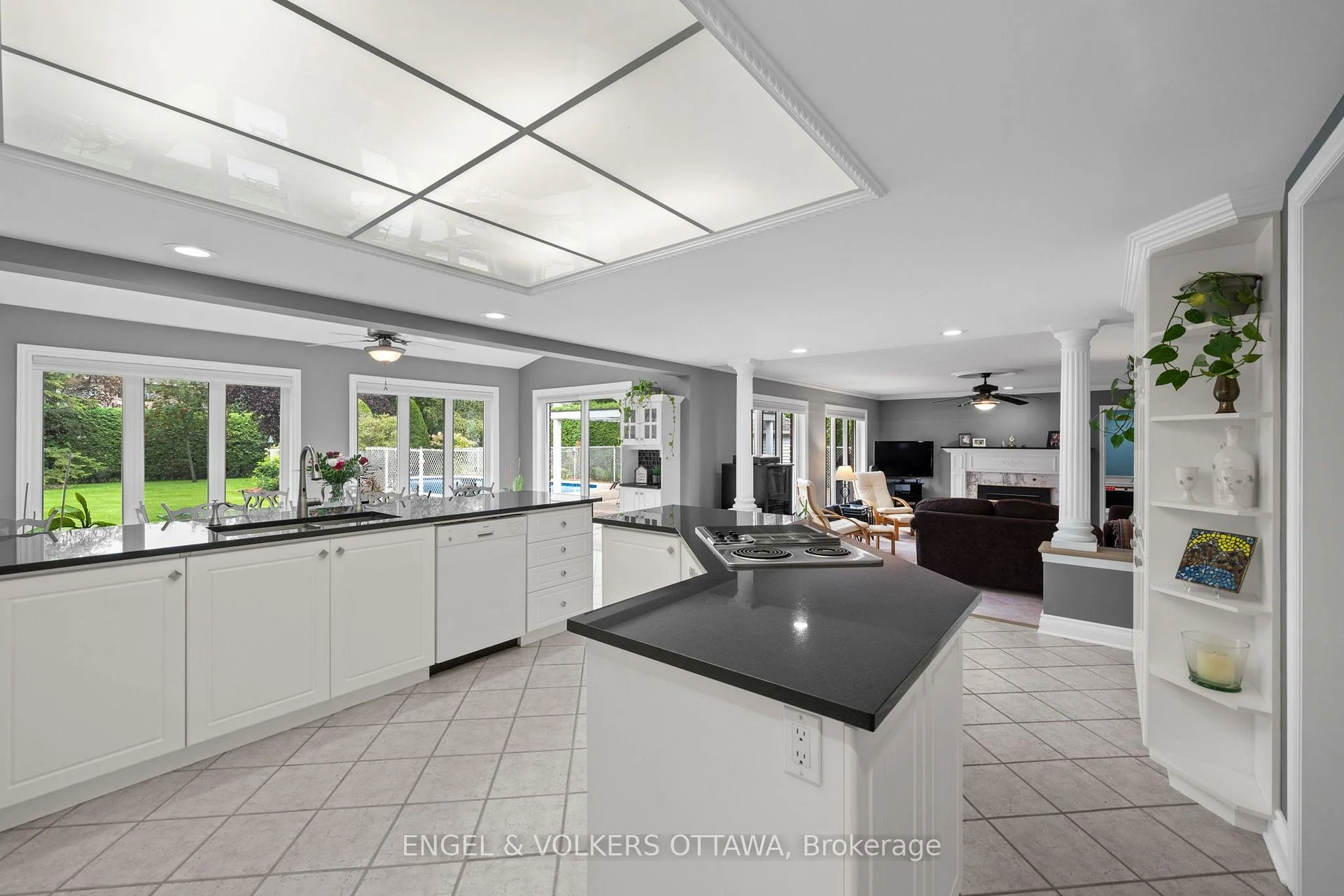 Photo 24 of 1088 Bravar Drive, Ottawa, Manotick Long Island & Nicholls Island — HOMEH