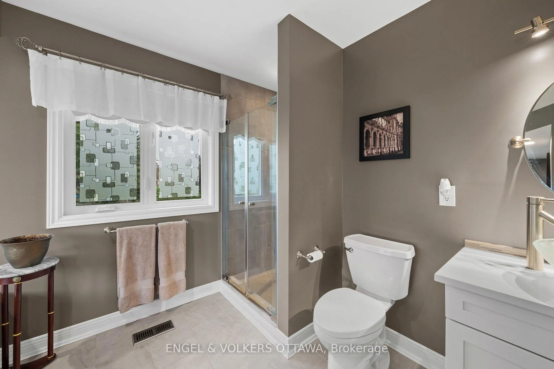Photo 57 of 1088 Bravar Drive, Ottawa, Manotick Long Island & Nicholls Island — HOMEH