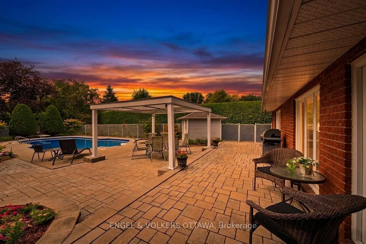 Photo 90 of 1088 Bravar Drive, Ottawa, Manotick Long Island & Nicholls Island — HOMEH