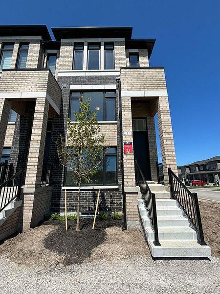 Photo 2 of 1 Cherry Hill Lane, Barrie, Painswick South — HOMEH