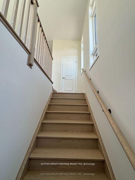 Photo 28 of 1 Cherry Hill Lane, Barrie, Painswick South — HOMEH