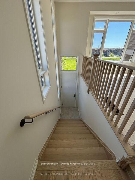 Photo 30 of 1 Cherry Hill Lane, Barrie, Painswick South — HOMEH