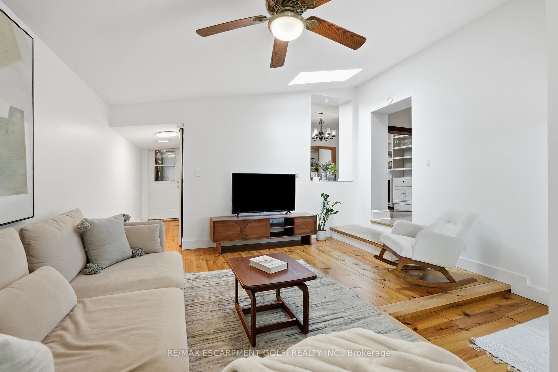 Photo 14 of 356 Hughson Street, Hamilton, North End — HOMEH