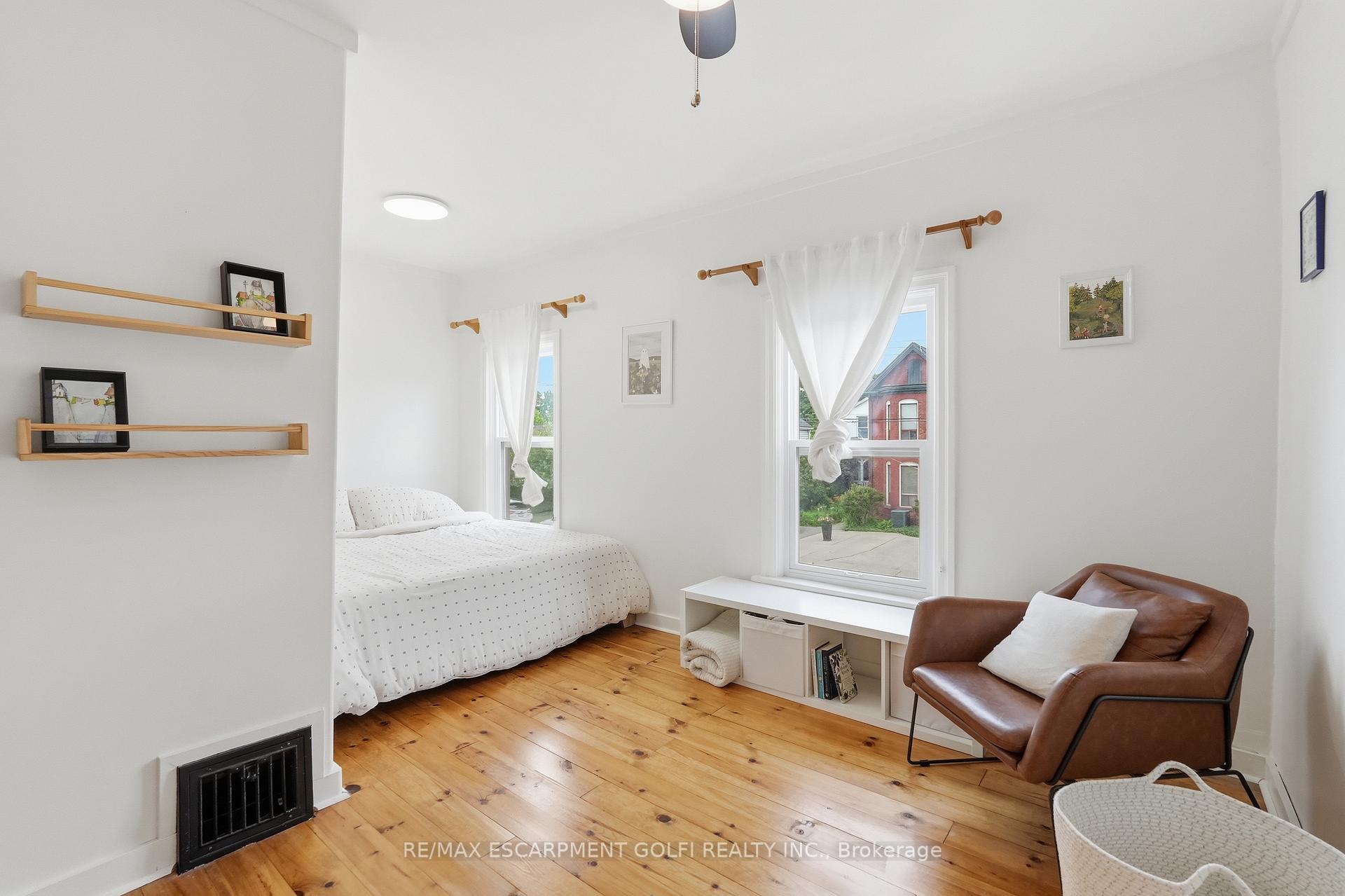 Photo 19 of 356 Hughson Street, Hamilton, North End — HOMEH