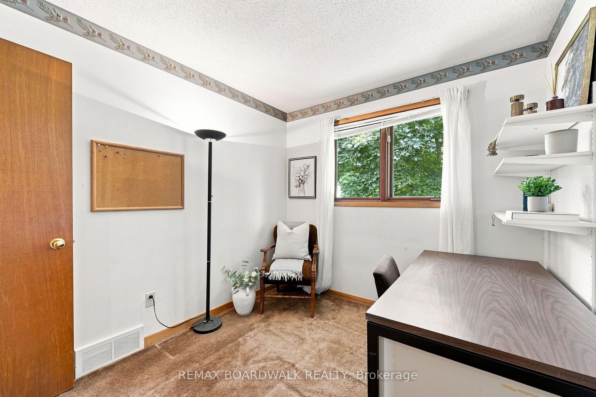Photo 19 of 21 Maitland Street, Ottawa, Richmond — HOMEH