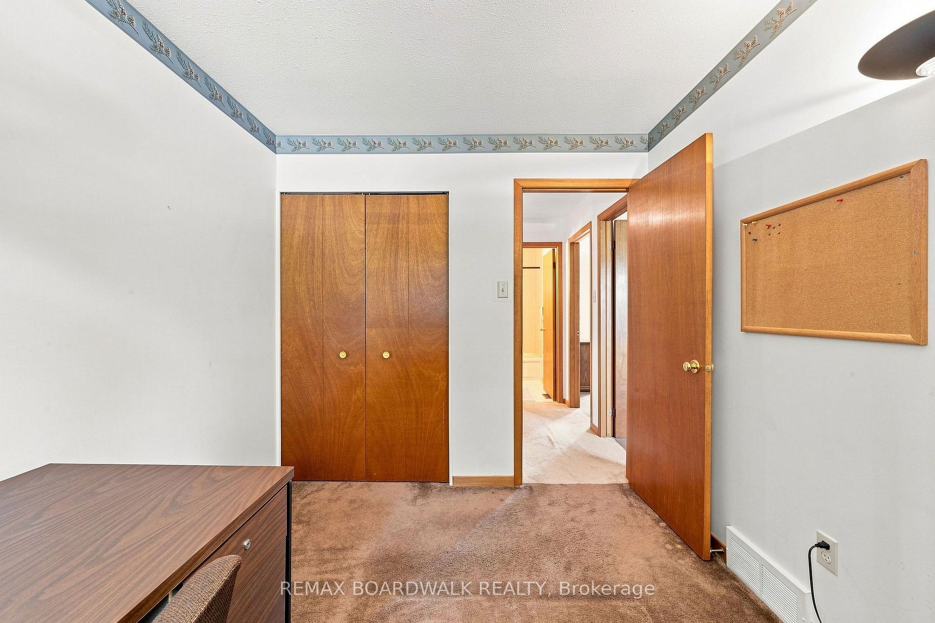 Photo 20 of 21 Maitland Street, Ottawa, Richmond — HOMEH