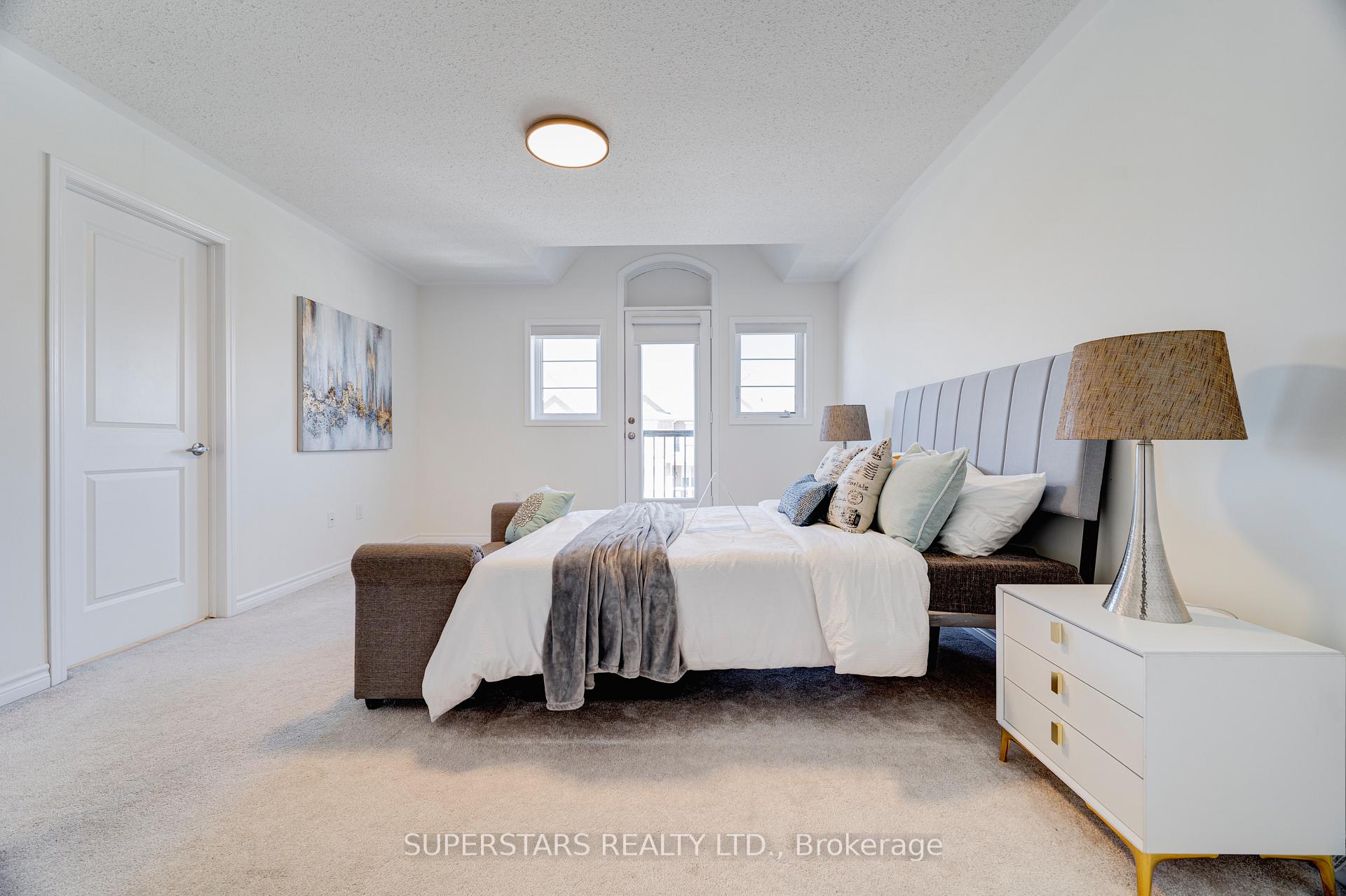 Photo 18 of 241 Rustle Woods Avenue, Markham, Cornell — HOMEH