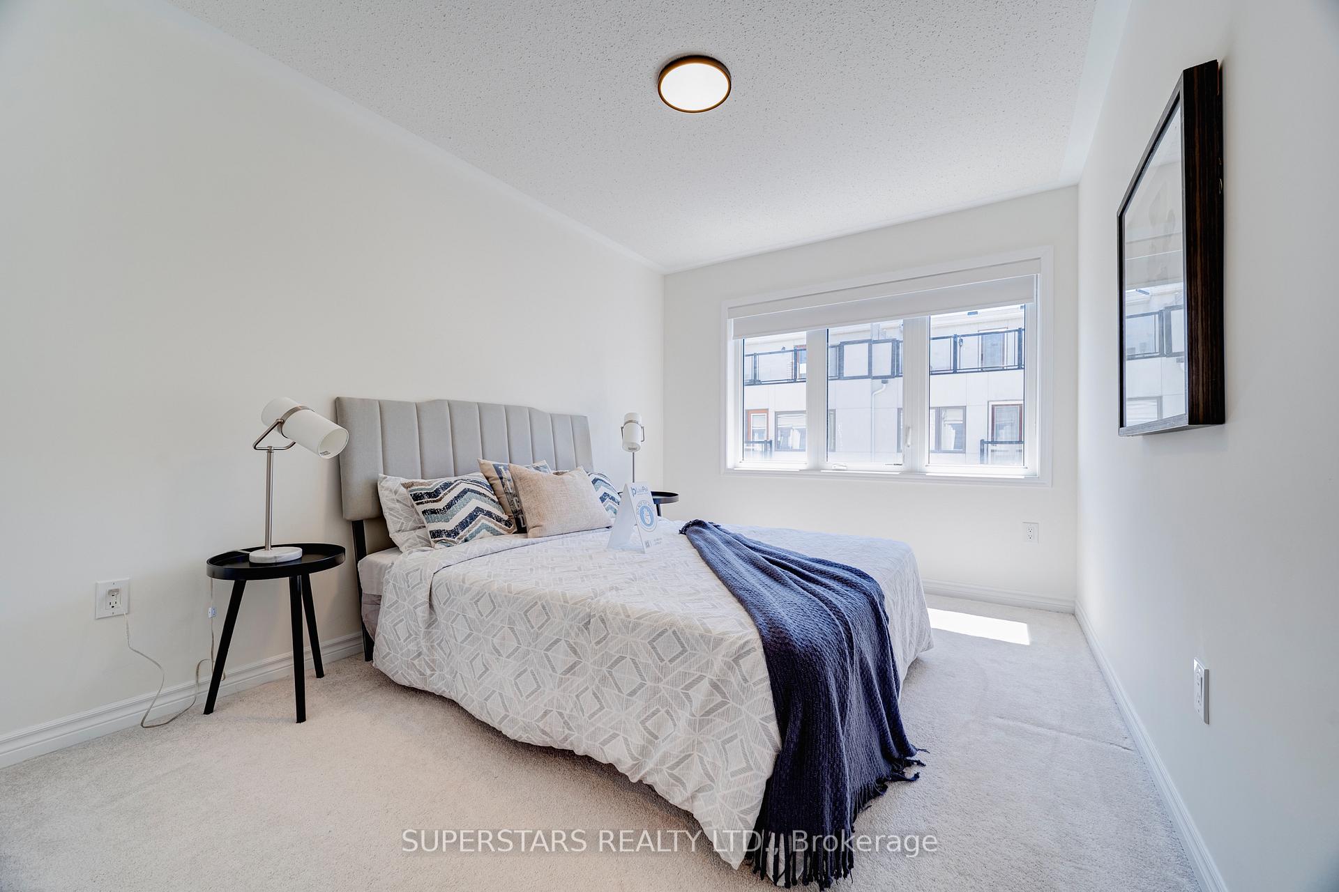 Photo 22 of 241 Rustle Woods Avenue, Markham, Cornell — HOMEH