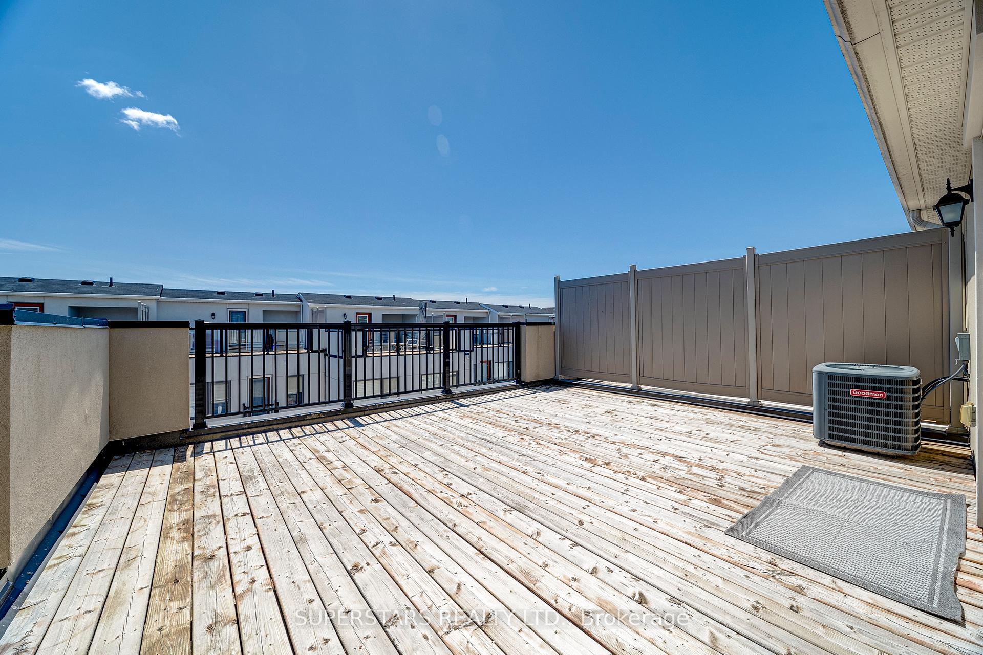Photo 24 of 241 Rustle Woods Avenue, Markham, Cornell — HOMEH
