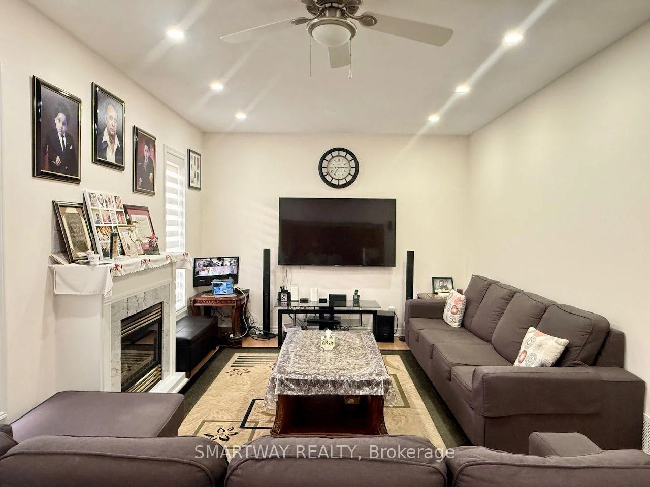 Photo 21 of 4 Blazing Star Drive, Brampton, Sandringham-Wellington North — HOMEH