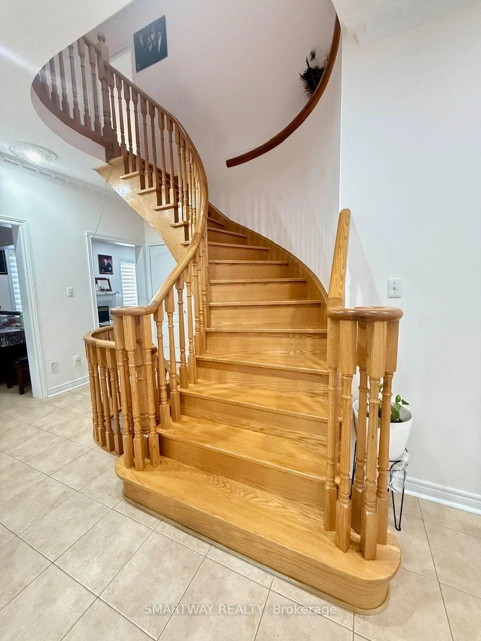 Photo 22 of 4 Blazing Star Drive, Brampton, Sandringham-Wellington North — HOMEH