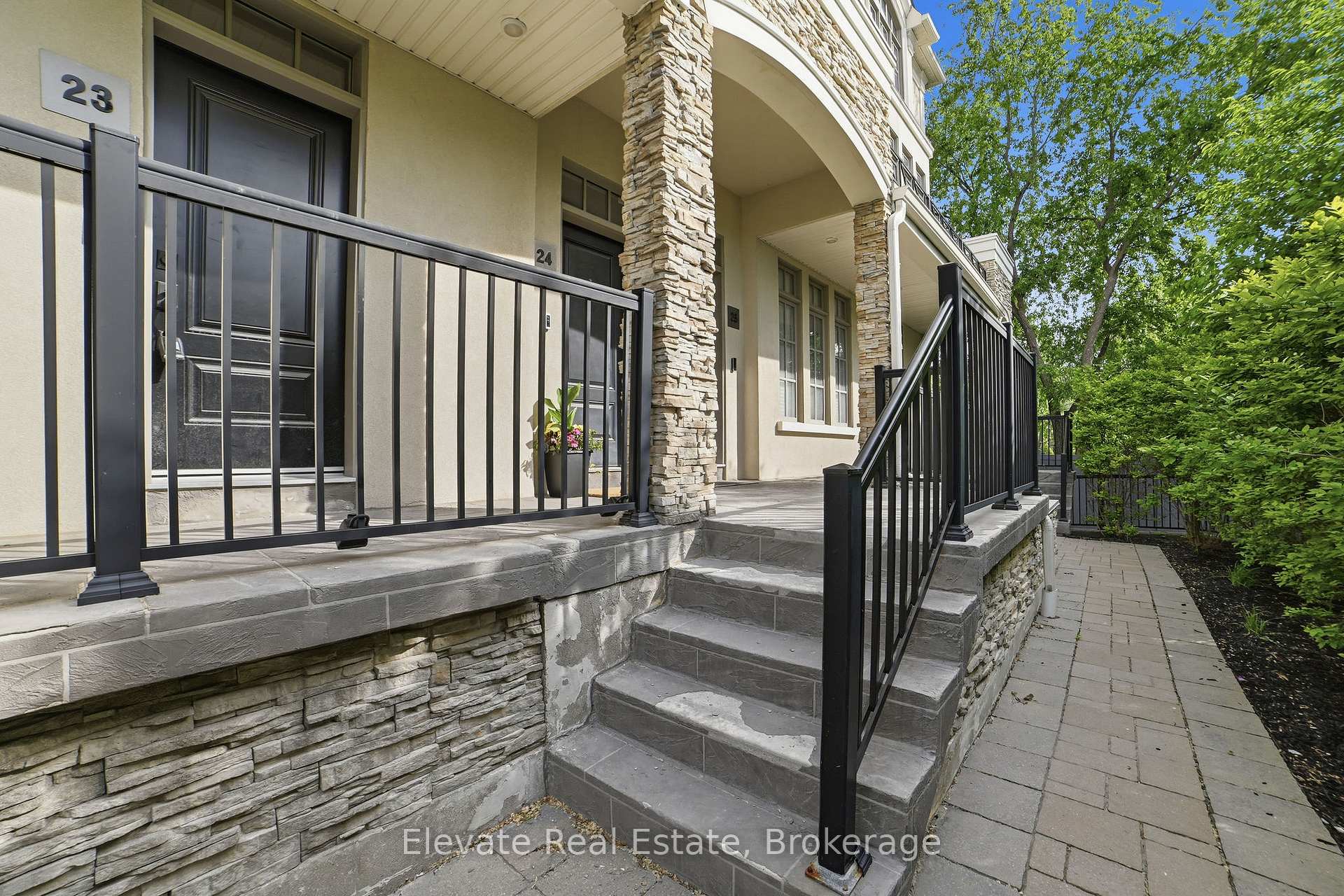 Photo 20 of Unit 24, 3083 Cawthra Road, Mississauga, Applewood — HOMEH