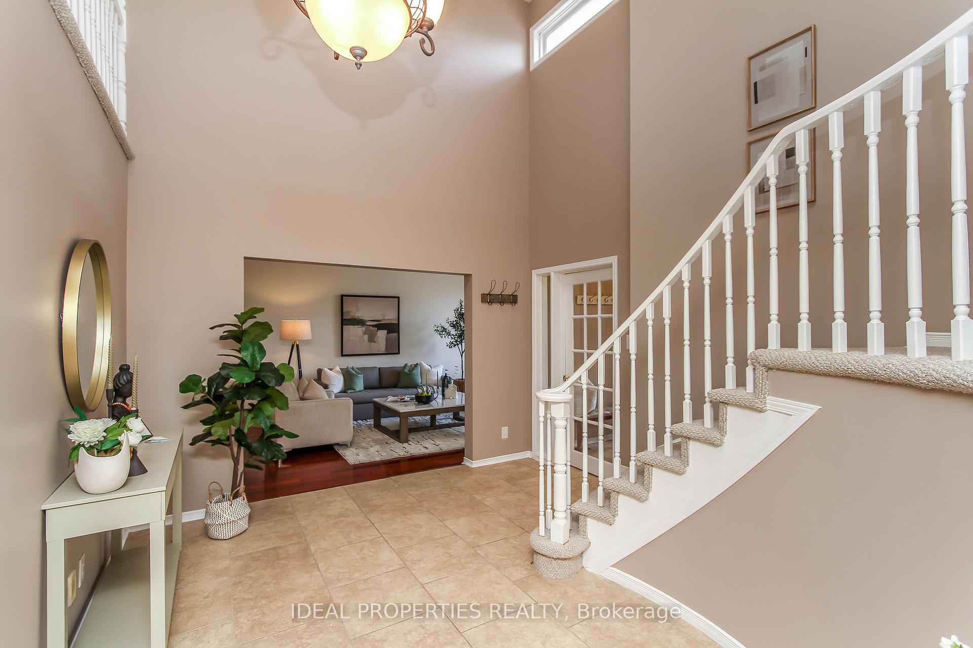 Photo 6 of 39 Huntings End Avenue, Ottawa, Kanata - Bridlewood — HOMEH