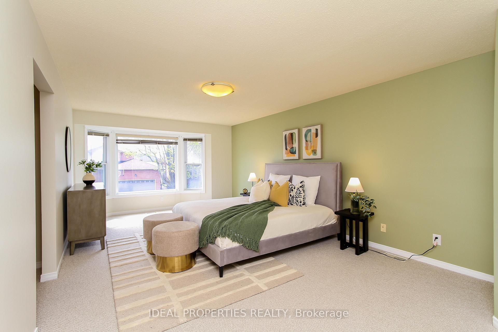 Photo 21 of 39 Huntings End Avenue, Ottawa, Kanata - Bridlewood — HOMEH