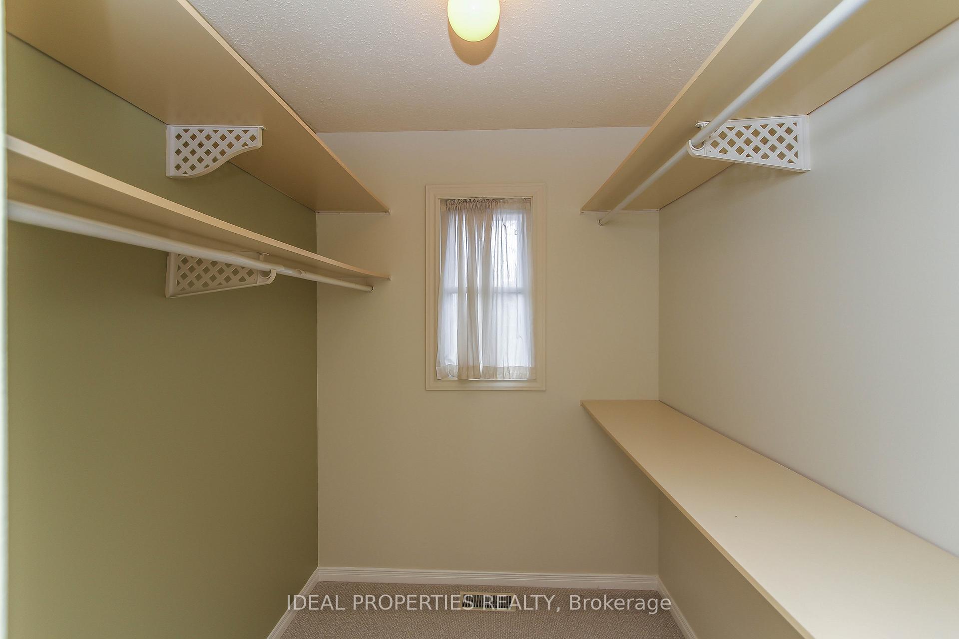 Photo 28 of 39 Huntings End Avenue, Ottawa, Kanata - Bridlewood — HOMEH