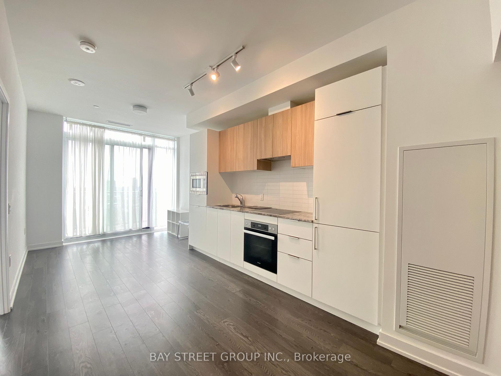 Photo 7 of Unit 1613, 20 O'Neill Road, North York, Banbury-Don Mills — HOMEH